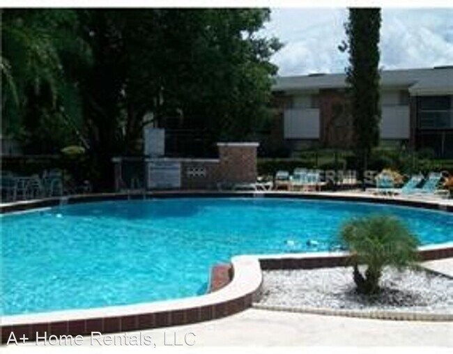 Building Photo - 2 br, 1 bath House - 789 Lancaster Road D57