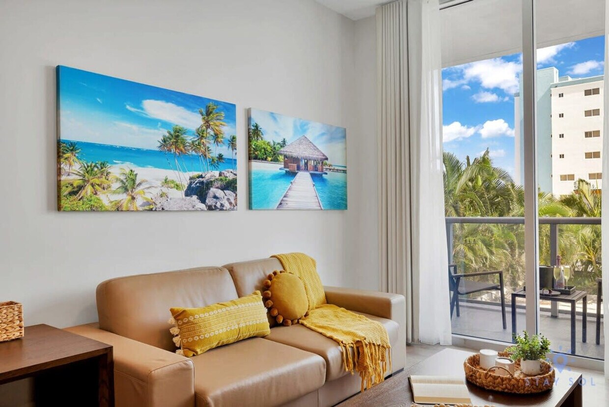 Primary Photo - 777 N Ocean Dr