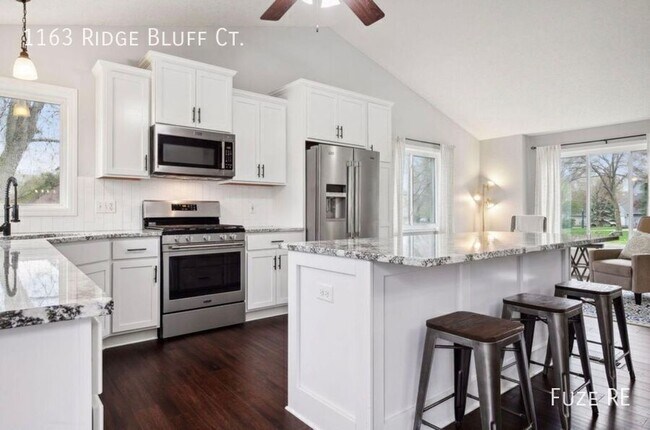 Foto del edificio - 1163 Ridge Bluff Ct