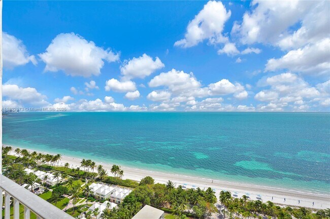 Building Photo - 881 Ocean Dr