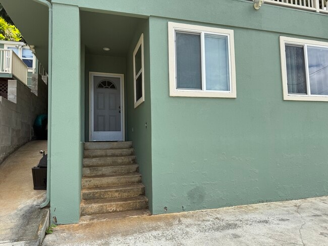 Building Photo - 47-358 Lulani St