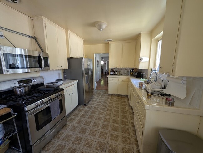 Foto del edificio - 4108 Albright Ave