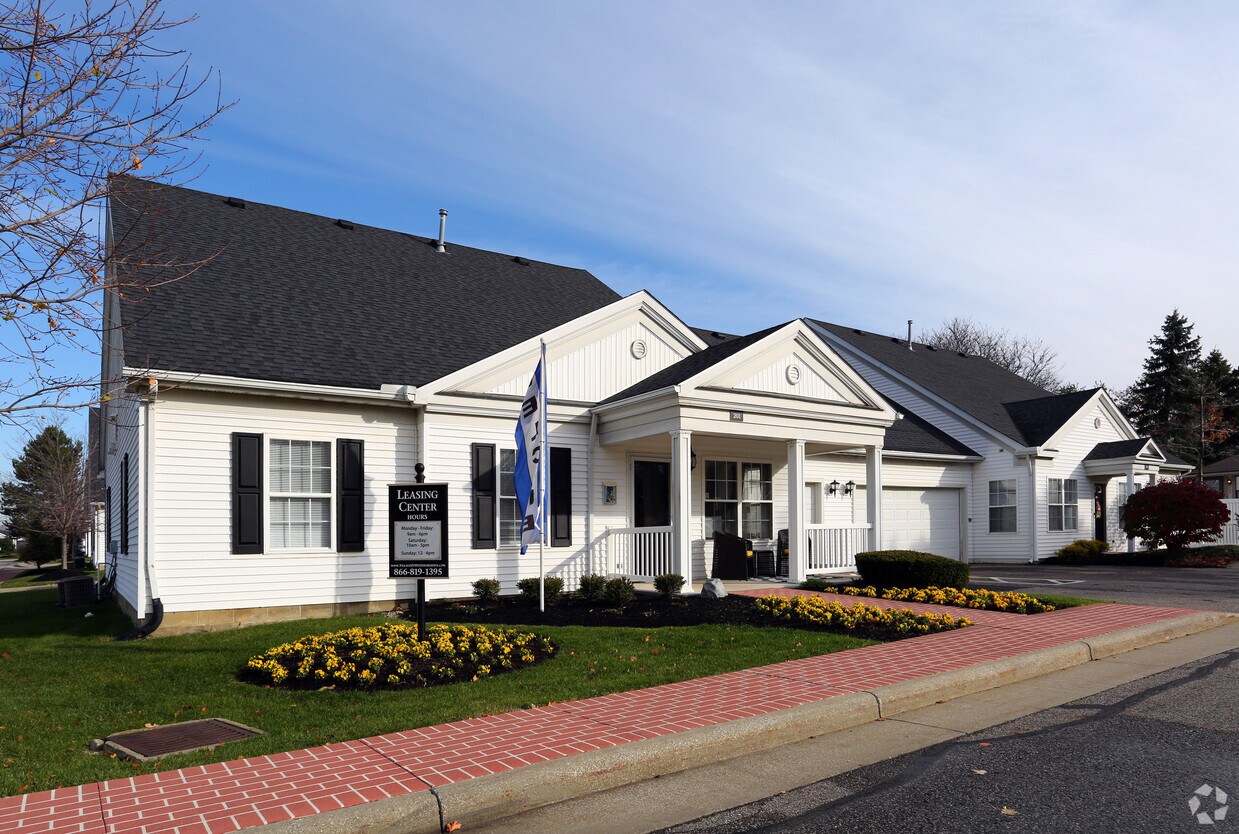 The Village of Western Reserve Apartments Houses for Rent Streetsboro