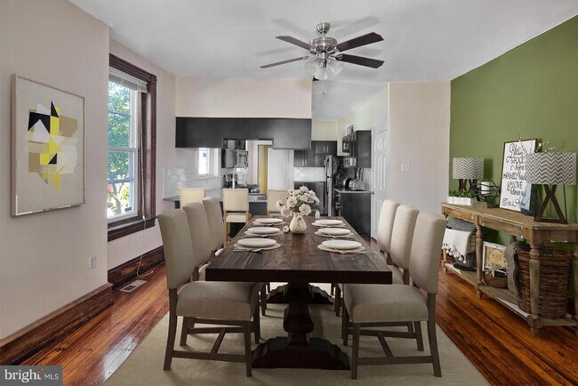 Foto del edificio - 4361 Freeland Ave