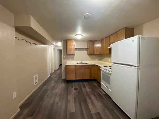 Foto del edificio - 805 6th St