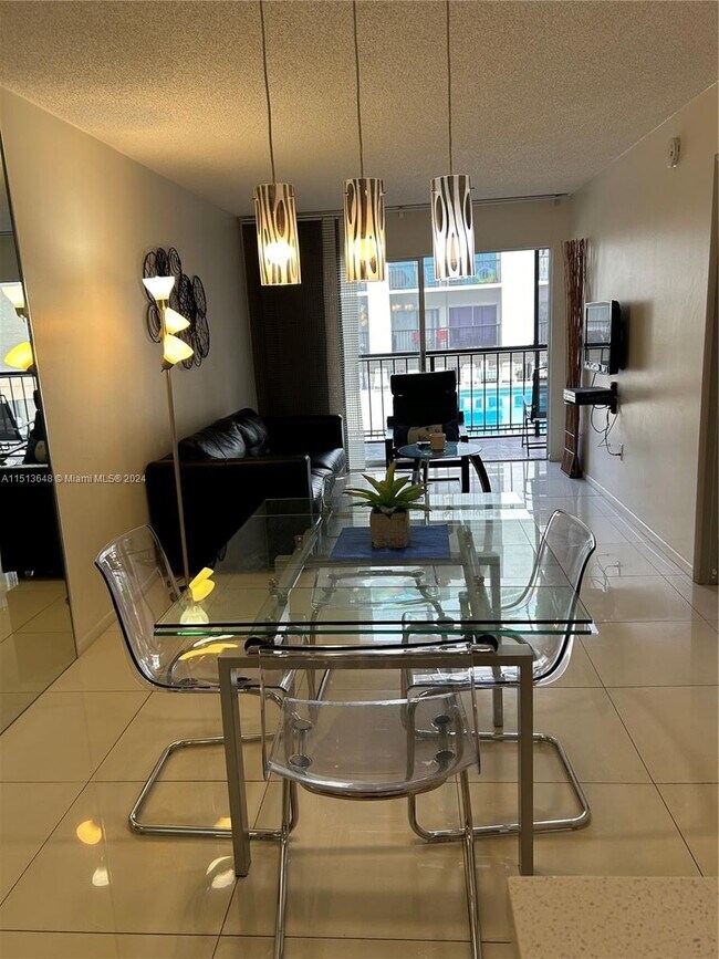 Foto del edificio - 201 178th Dr