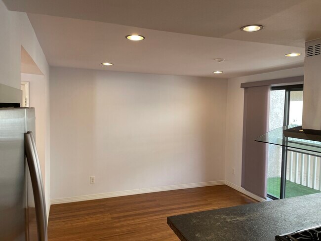 Dining Room - 2289 190th St