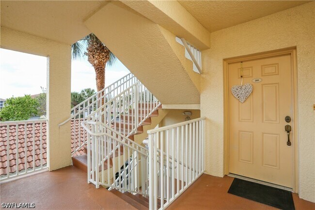 Building Photo - 7819 Regal Heron Cir