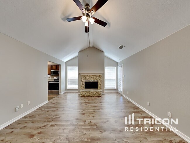 Building Photo - 5718 Magnum Dr