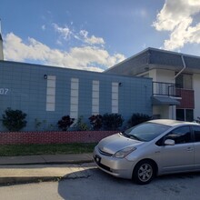 Building Photo - 307 Ridge Blvd