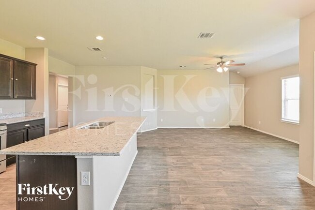 Building Photo - 3906 Barnacle Ct