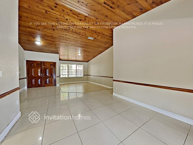 Building Photo - 8361 NW 166th Terrace