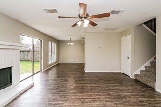 Building Photo - 15511 Evergreen Grove Dr