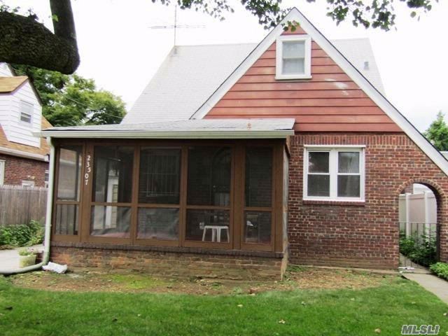 Building Photo - 23507 Seward Ave