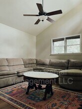 Building Photo - 116 Cheyney Dr