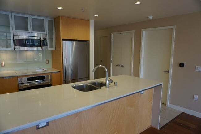 Kitchen - 1441 9th Ave