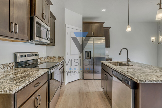 Foto del edificio - 4093 W Harmony Dr