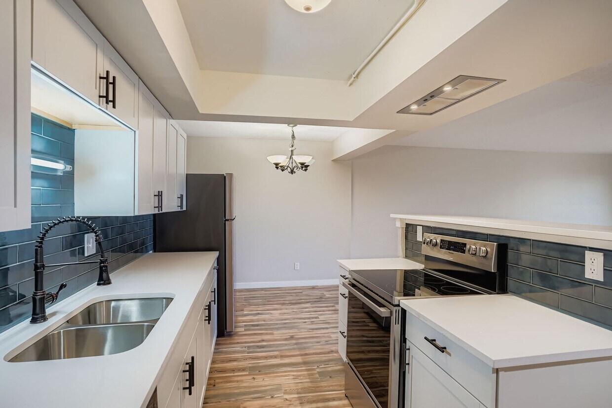 Foto principal - 7255 E Quincy Ave