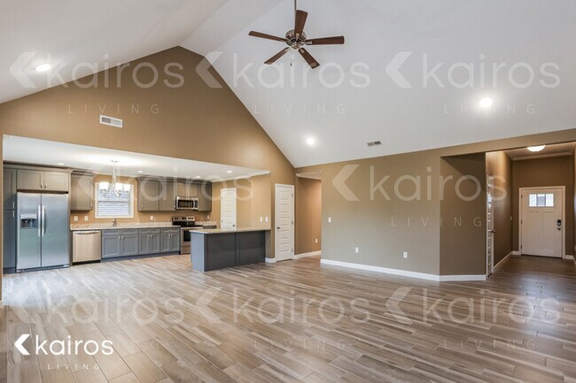 Foto del edificio - 977 Garrett Ln