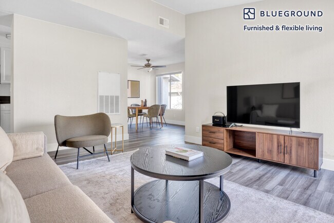 Building Photo - 953 Willowleaf Dr