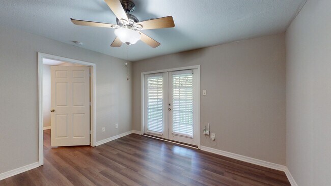 Interior Photo - Polo Park