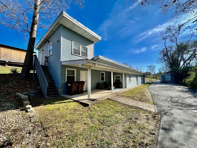 Furnished Rental - Furnished Rental House