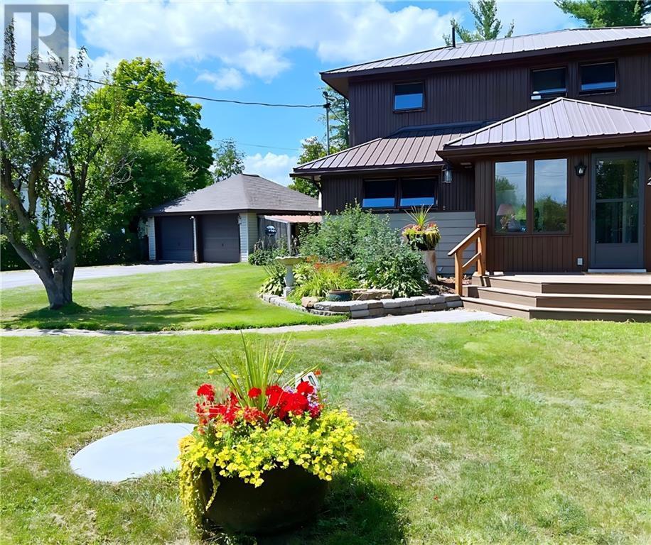 244 Sunset Dr, Perth, ON K7H 3C7 House for Rent in Perth, ON