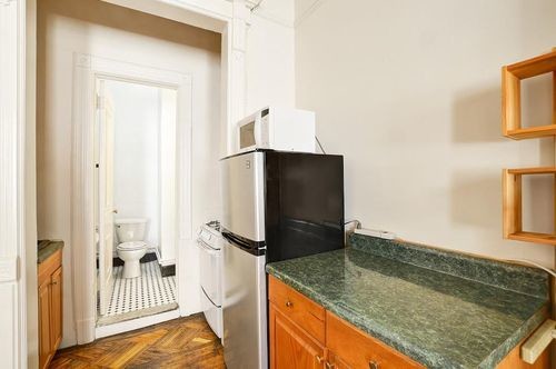 Foto del edificio - 123 W 73rd St