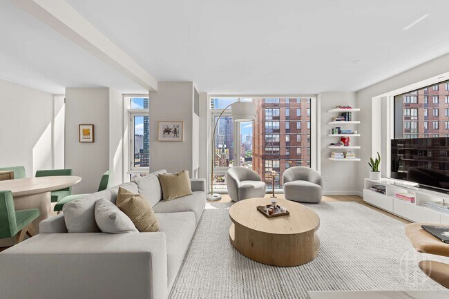 Foto del edificio - 505 W 43rd St