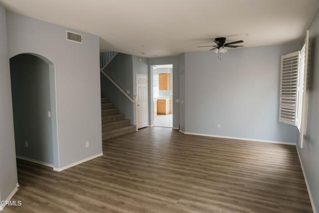 Building Photo - 1605 Snow Ave
