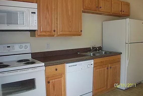 Building Photo - 13717 Chenault Ln