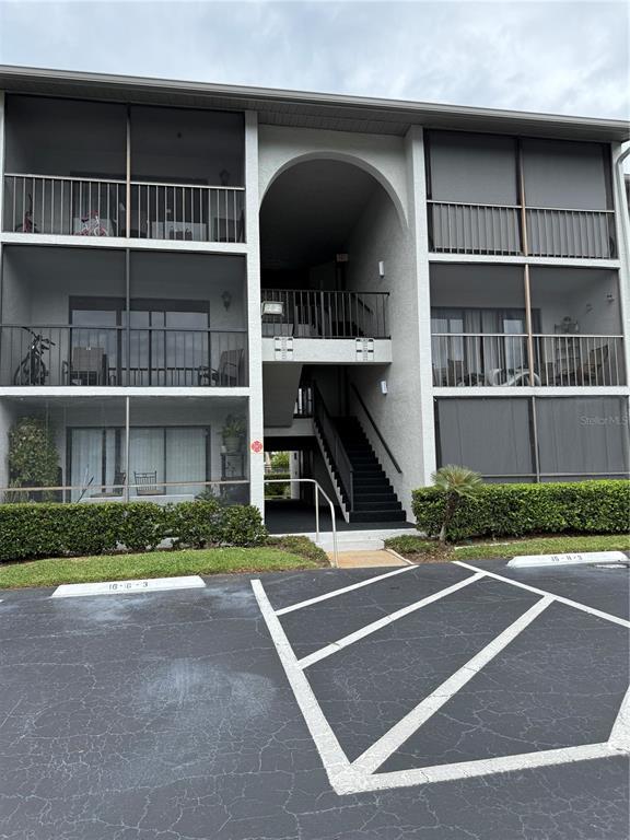 Building Photo - 1627 S Pine Ridge Cir