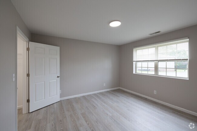 3HAB, 2BA - 848 ft² - Willowbrook Terrace Apartments