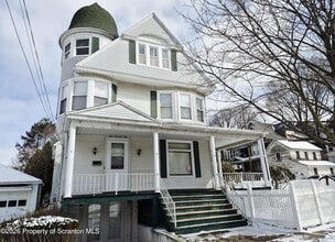 Building Photo - 109 Salem Ave