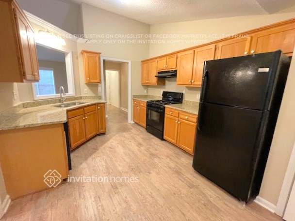 Foto del edificio - 44 Tyson Ct