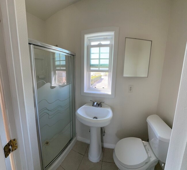 Building Photo - 12222 Carmenita Rd