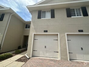 Building Photo - 10787 Regent Square Dr