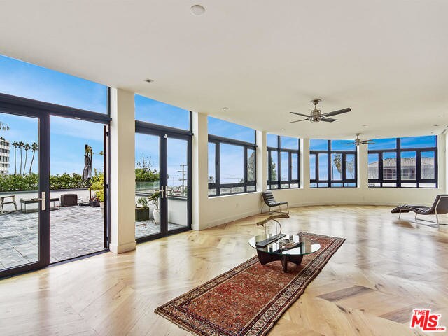 Primary Photo - 17351 Sunset Blvd