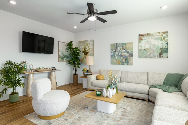 4BR, 2,5BA - 1.941SF - Sala de estar - TerraLane at Campo Del Sol