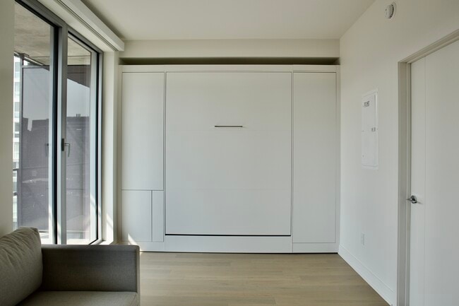 Photo du bâtiment - 1200 Rue Drummond