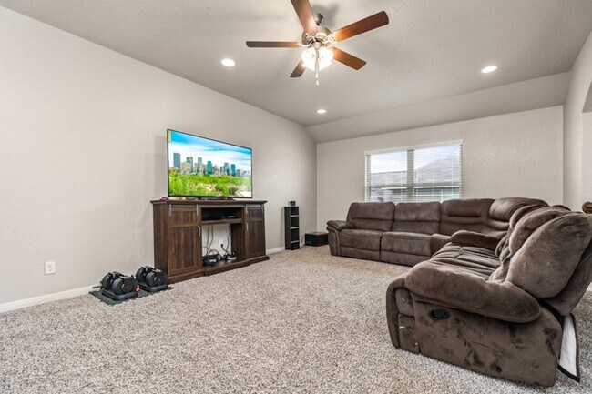 Building Photo - 3135 Daisy Meadow, New Braunfels, TX, 78130
