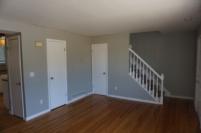 Foto del edificio - 3538-3540 W. West Lake Rd