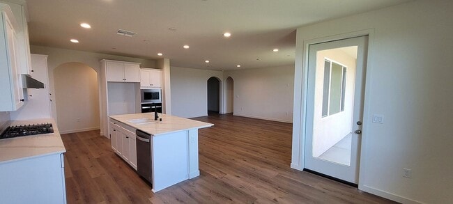 Building Photo - 12403 Madelyn Dr