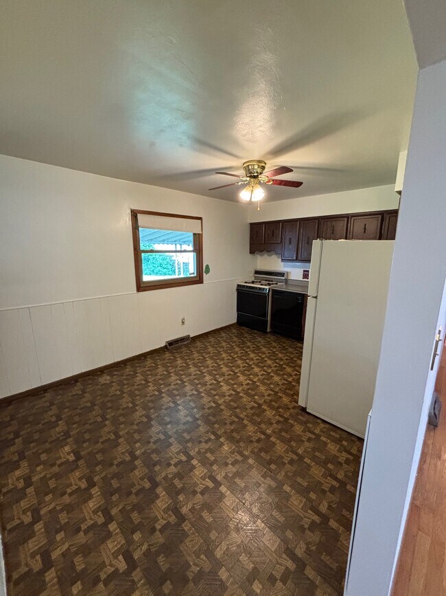 Foto del edificio - 1739 W 21st St