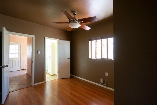 Foto del edificio - Adorable 1 bedroom in Pomona!