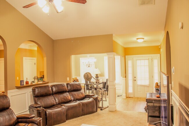 Building Photo - 1109 Norsworthy Ml