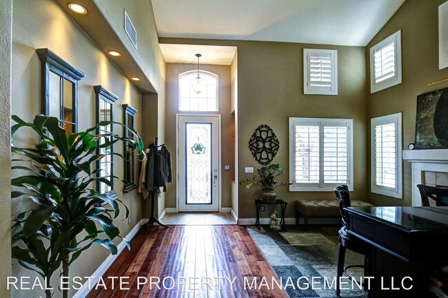 Foto del edificio - 9991 Willowbrook Pond Rd