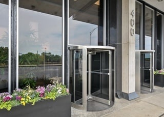 Building Photo - 400 E Randolph St