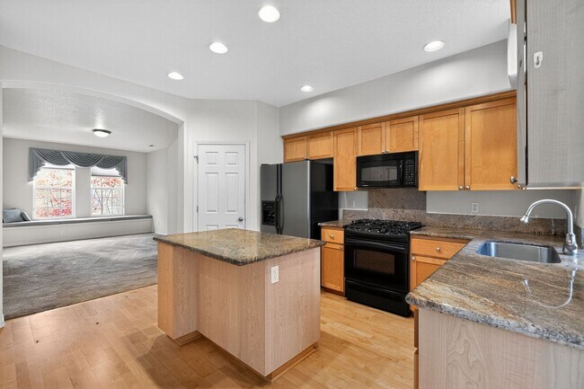 Foto del edificio - 5889 NE Alder St