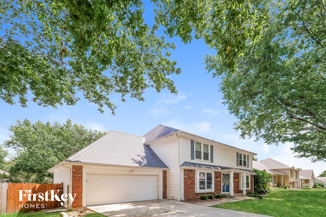 Building Photo - 10233 Caenen Dr